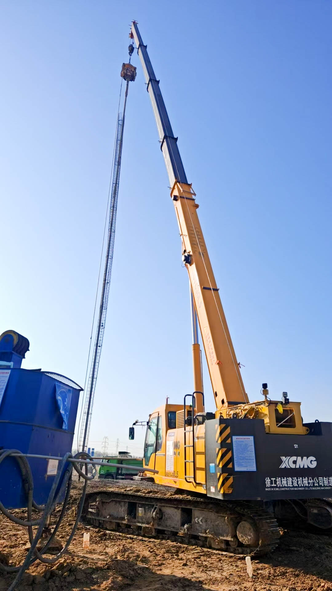 聽說工地來了個(gè)“巨能扛”？這波操作穩(wěn)了！XGTC30L5吊裝鋼筋籠現(xiàn)場紀(jì)實(shí)