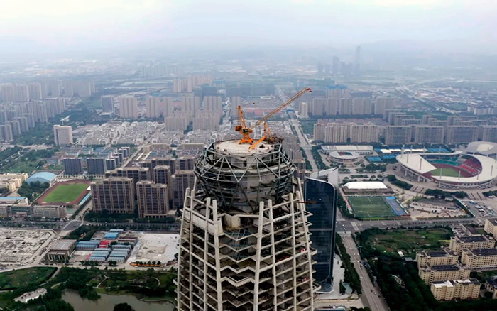 新地標(biāo) | 徐工塔機(jī)299米高空俯瞰臺(tái)州天際線